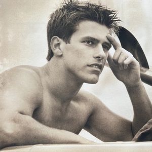 2 LOT HOLLISTER ABERCROMBIE MEN BRUCE WEBER PORTRAIT POSTER PAPER SHOPPING BAG X